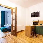 Szymborska Apartamenty Mostowa 18-1