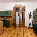 Szymborska Apartamenty Mostowa 18-1